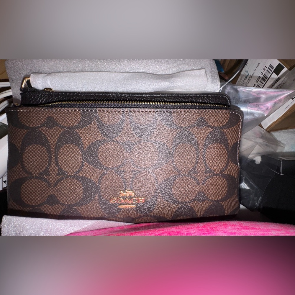 Coach Double Zip Wallet wristlet - Picture 8 of 8